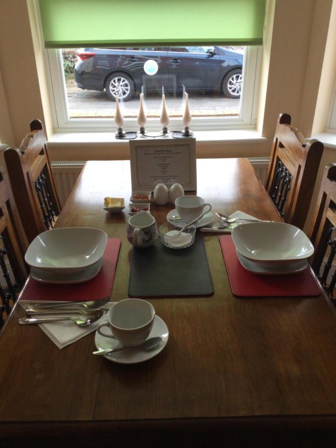 Victoria Bed & Breakfast Bacton  Bagian luar foto