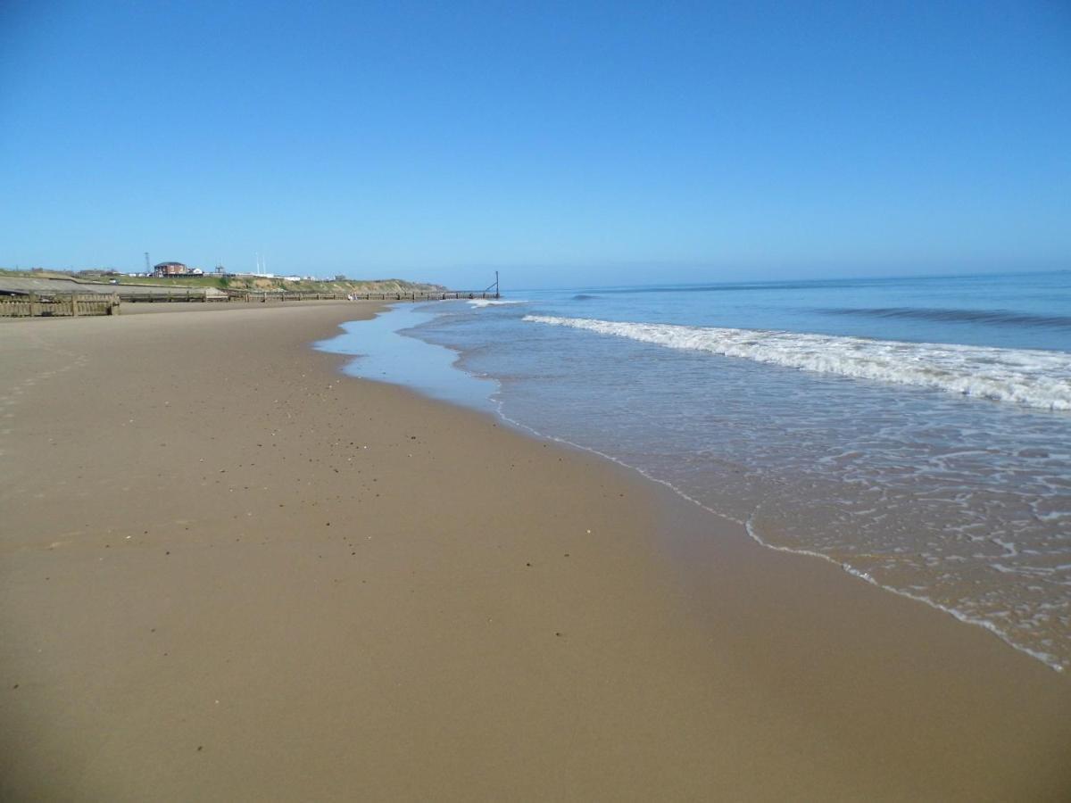 Victoria Bed & Breakfast Bacton  Bagian luar foto
