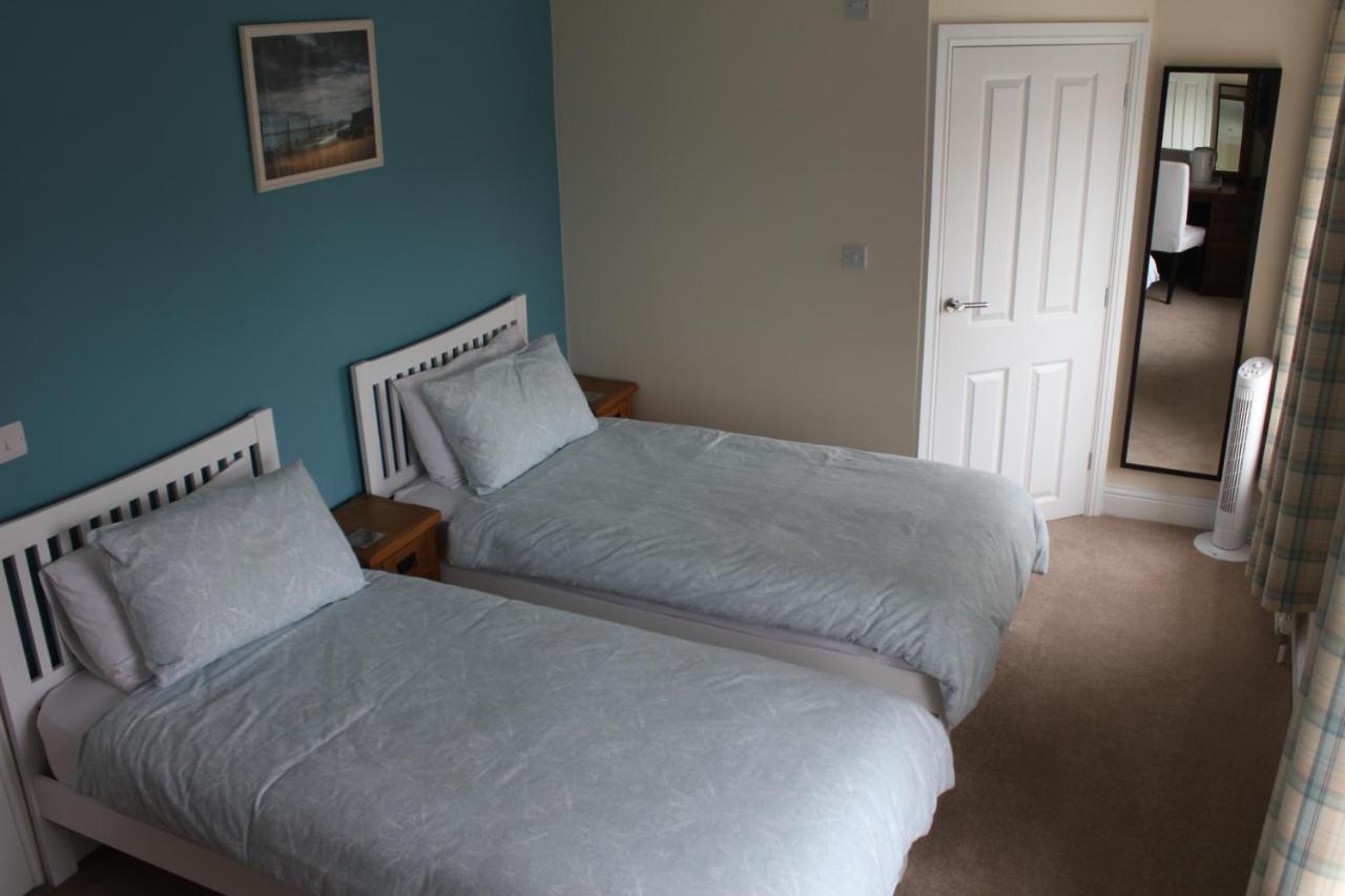 Victoria Bed & Breakfast Bacton  Bagian luar foto